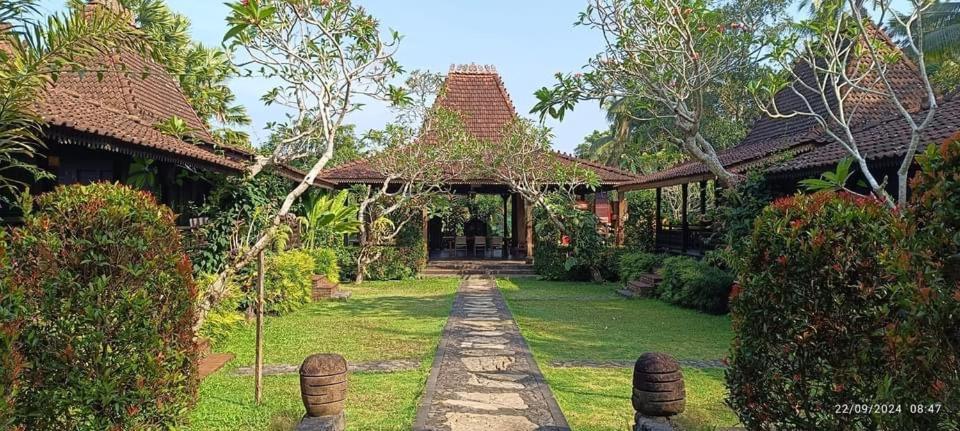 Alas Arum Ecolodge Tabanan  Luaran gambar